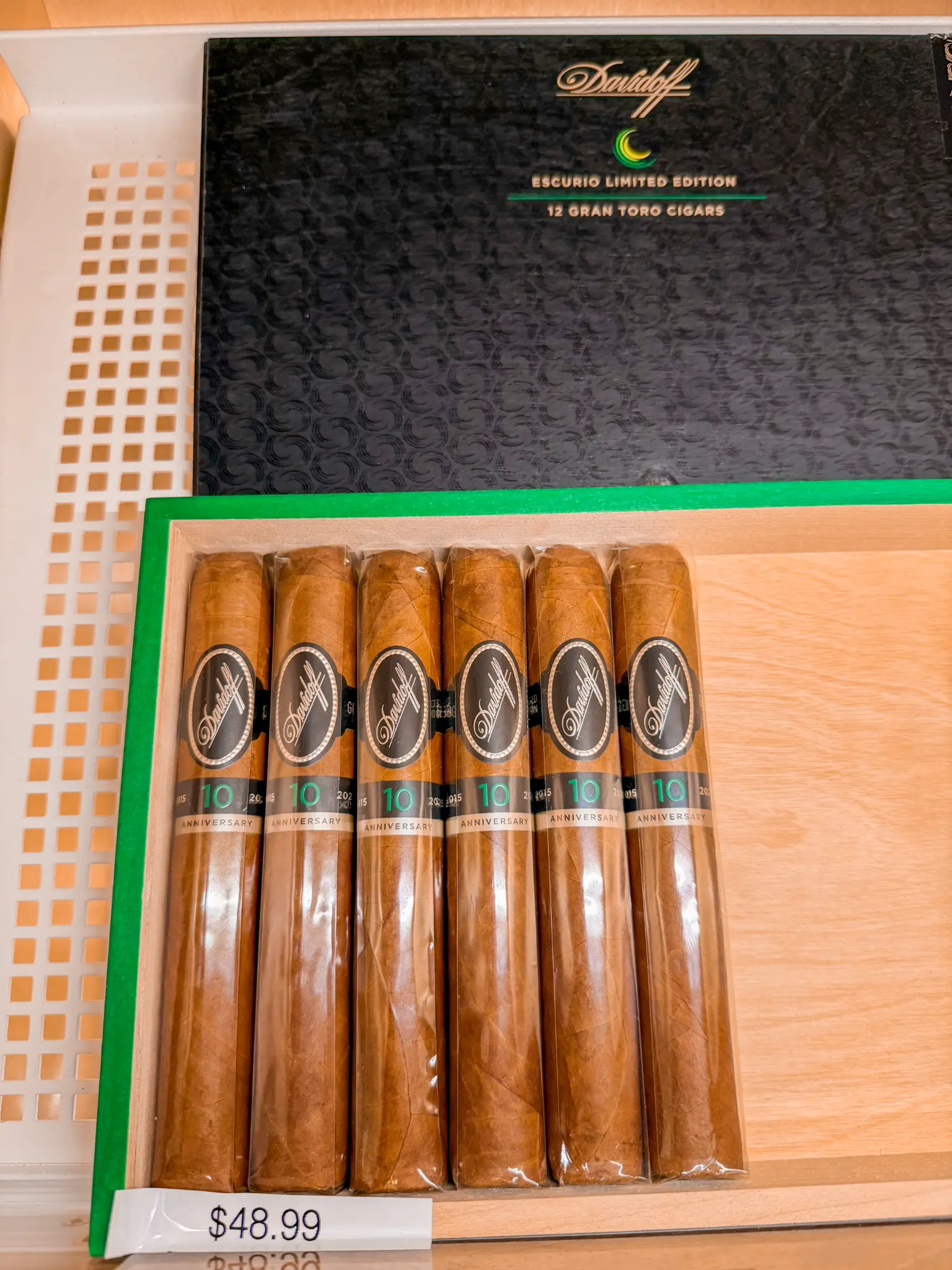Humidor View