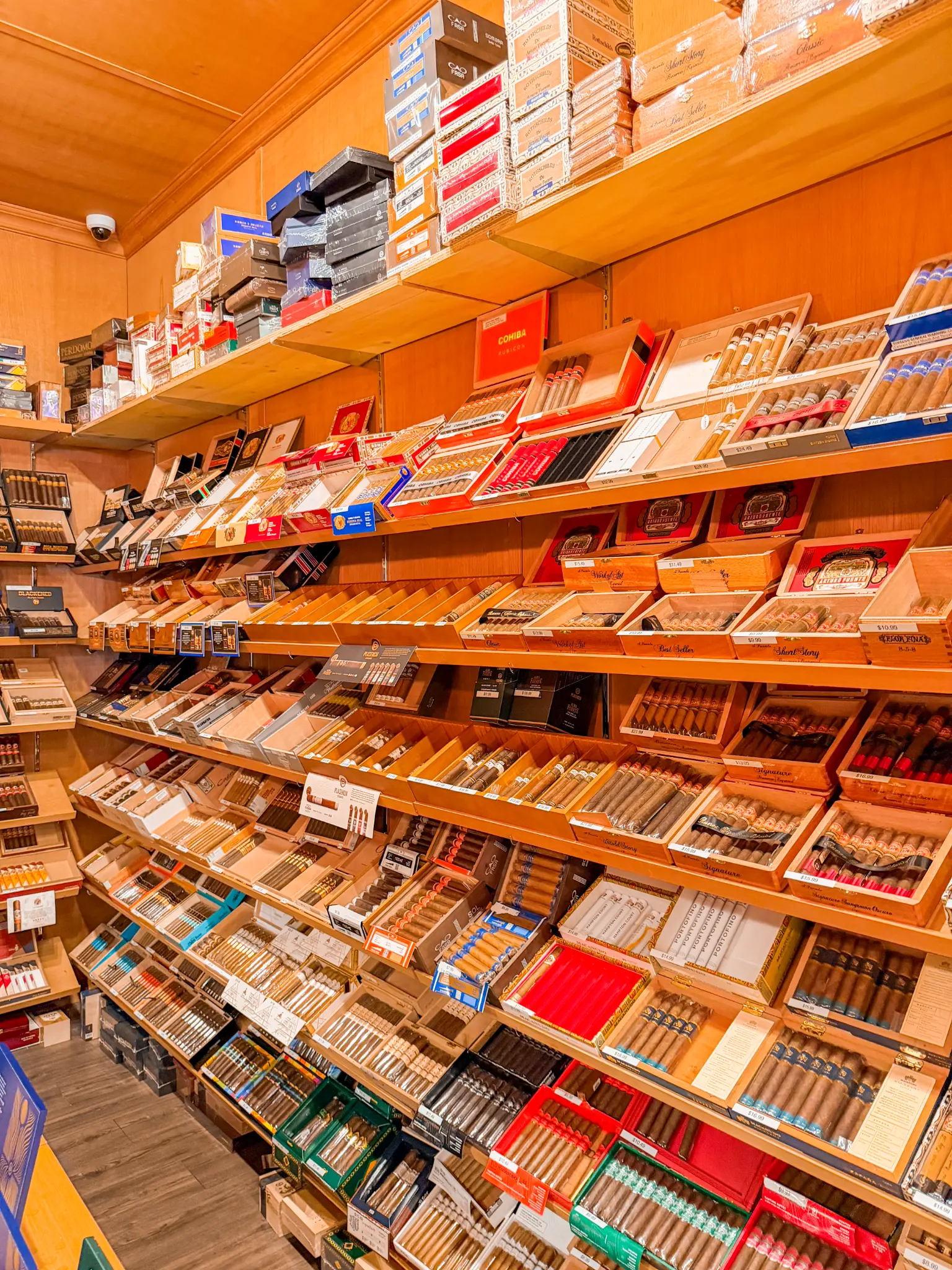 17 Humidor